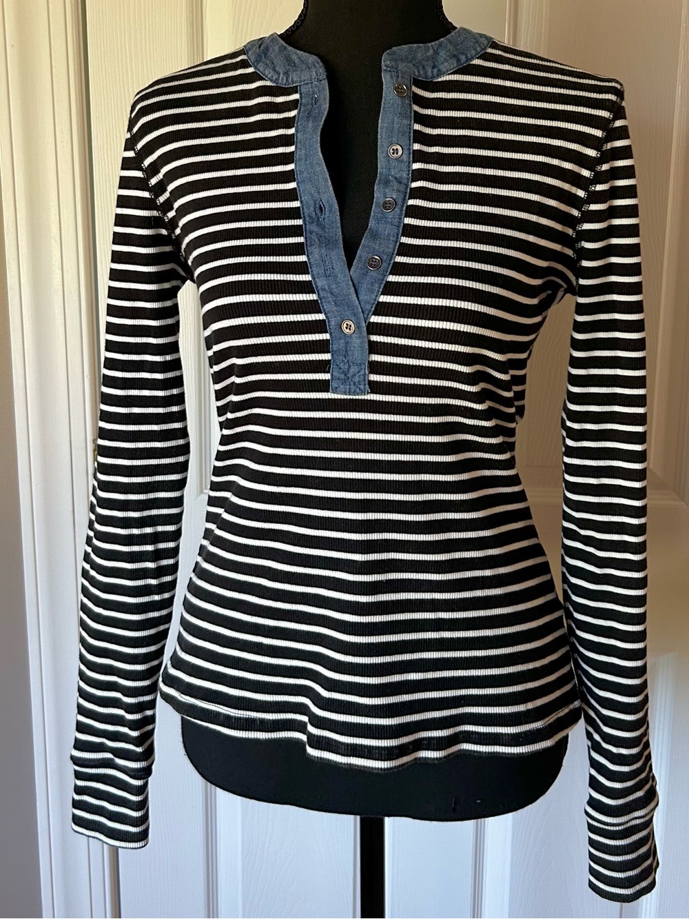 ee:some Fieldtrip Stripe Top Henley - Picture 7 of 10